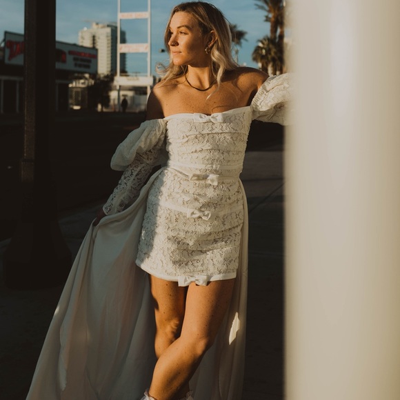 Colette Bridal Gown - Picture 12 of 15